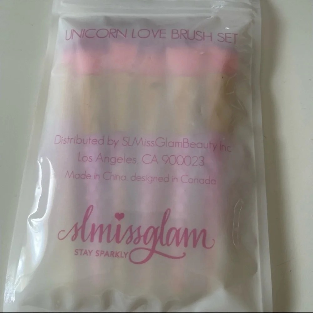 SLMISSGLAM Unicorn Brush Set 6 Brush Set Pink Purple Yellow & Gold